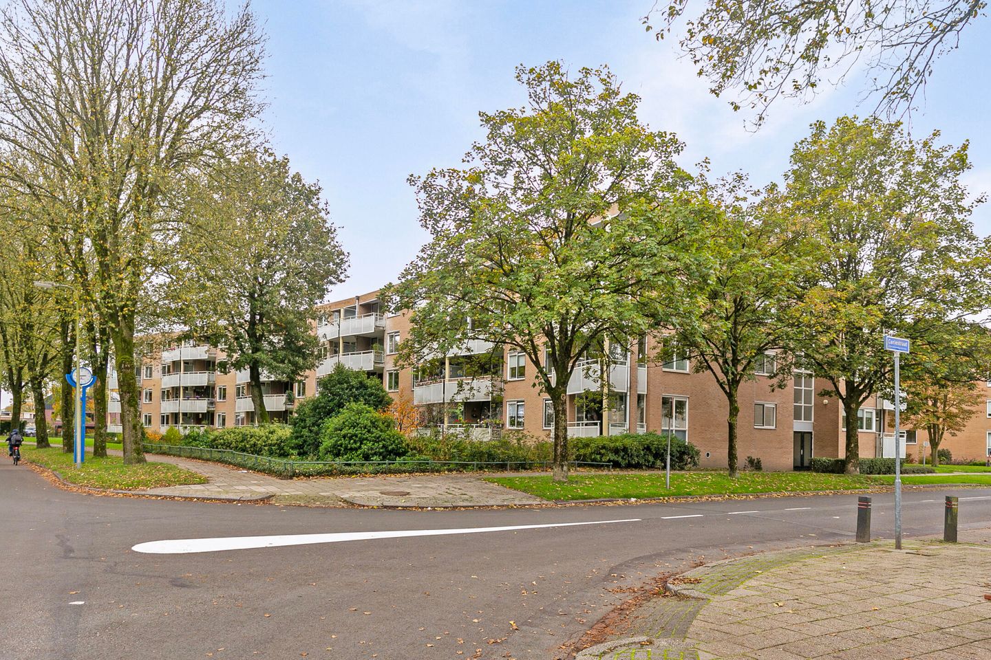 Photo 29 of Curiestraat 143