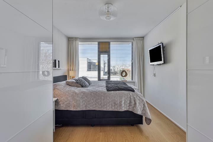 Foto 24 van Reeuwijkpolderplantsoen 13