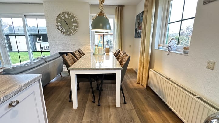 Foto 7 van Strandslag 44