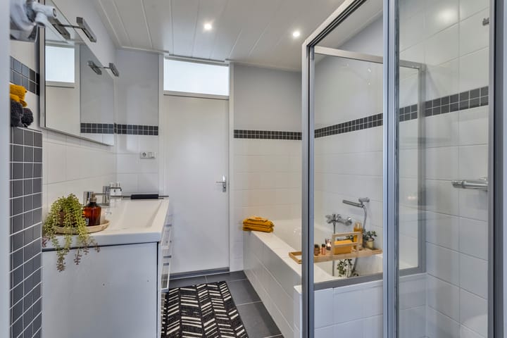 Foto 41 van Reeuwijkpolderplantsoen 13