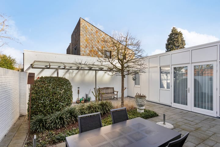 Foto 45 van Burgemeester Coxlaan 2-A