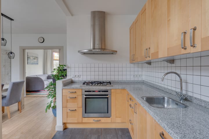 Foto 16 van Van Houtenkade 28