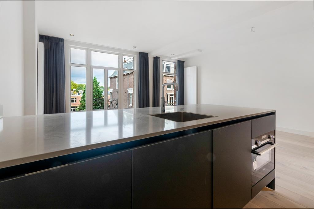 Photo 5 of Koninginneweg 181-3