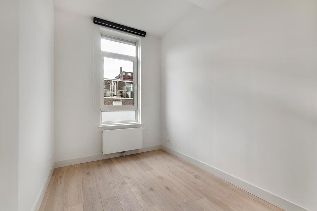 Photo 14 of Koninginneweg 181-3