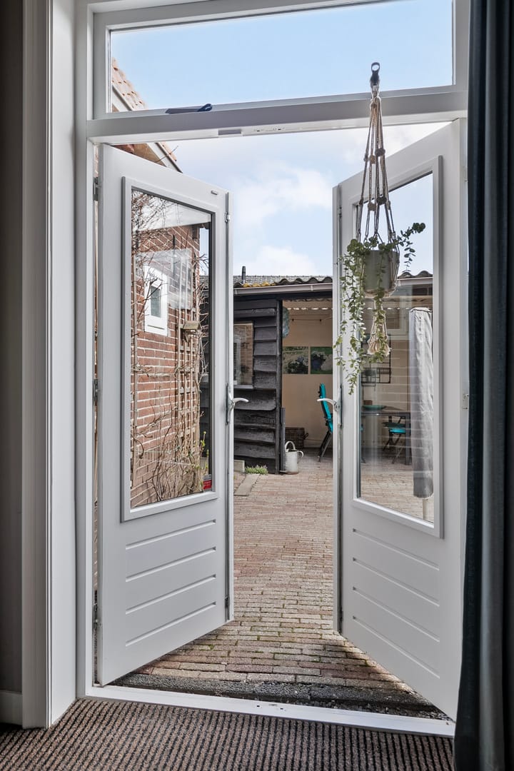 Foto 12 van Parallelweg 10