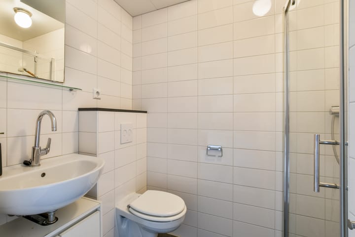 Photo 9 of Welnastraat 83