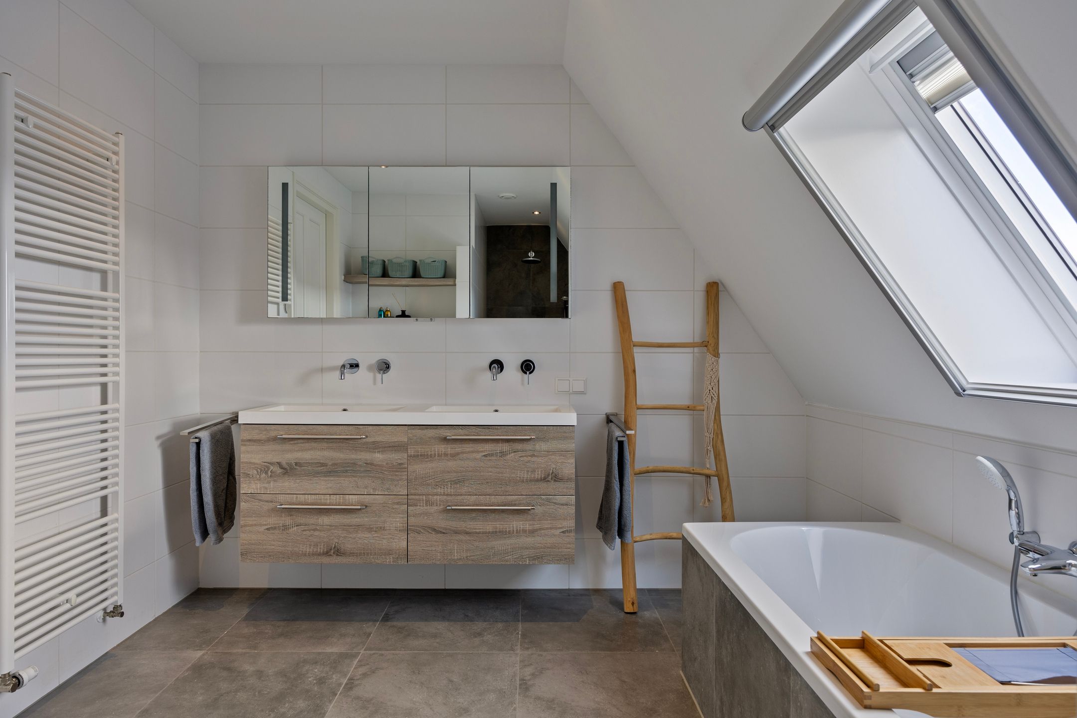 Foto 48 van Wijzend 49-A