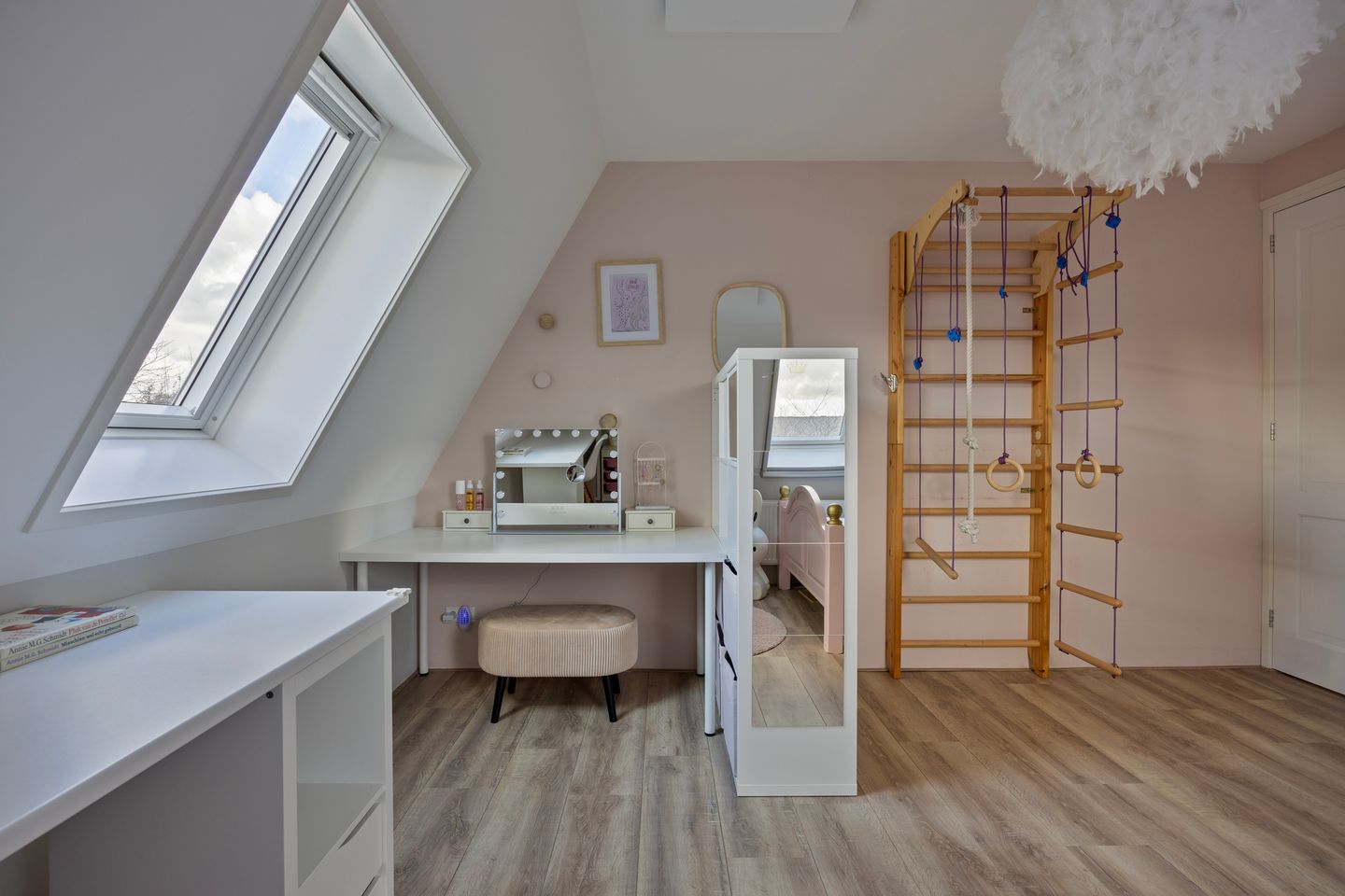 Foto 55 van Wijzend 49-A