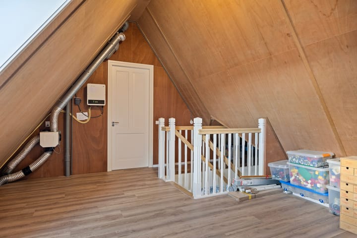 Photo 57 of Wijzend 49-A