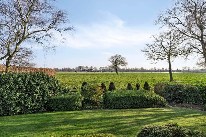 Photo 31 of Verreheide 44