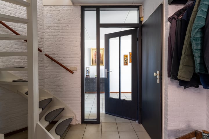 Foto 11 van Walstro 9