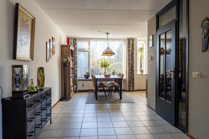 Foto 15 van Walstro 9