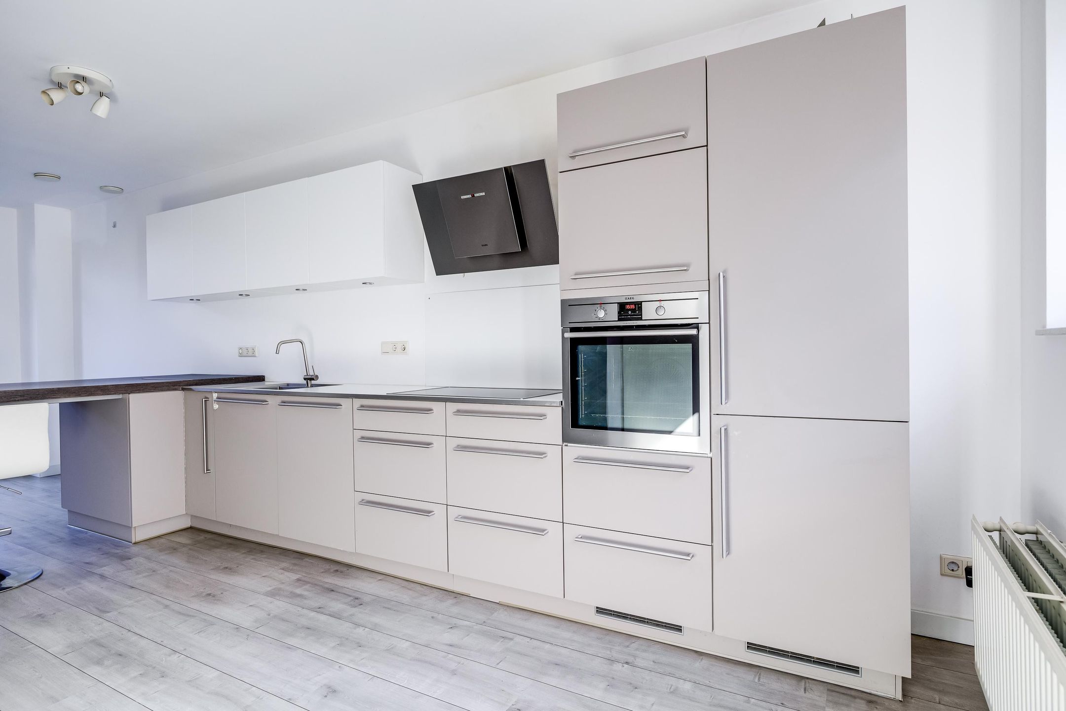 Foto 6 van Laaxumstraat 11