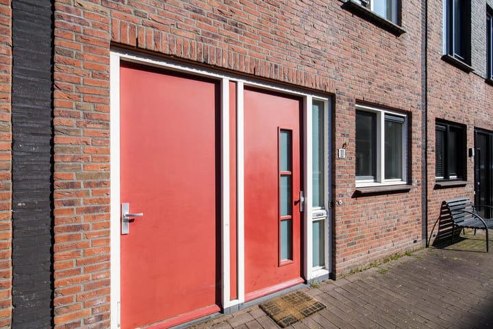 Foto 2 van Laaxumstraat 11