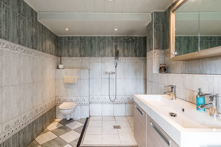 Photo 13 of Diergaarderstraat West 15