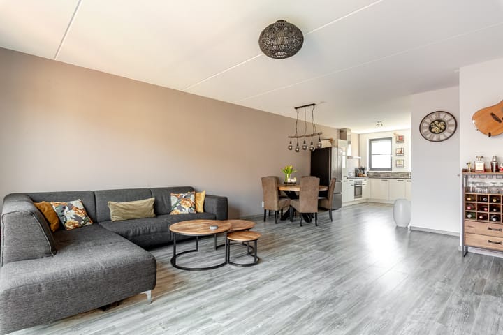 Foto 9 van Boterbloemhof 99