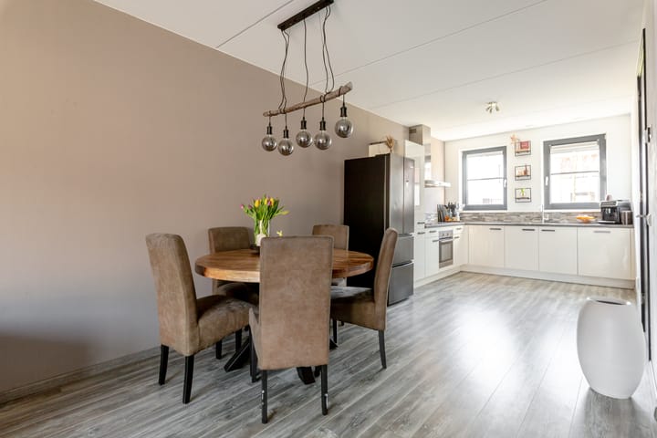 Foto 12 van Boterbloemhof 99