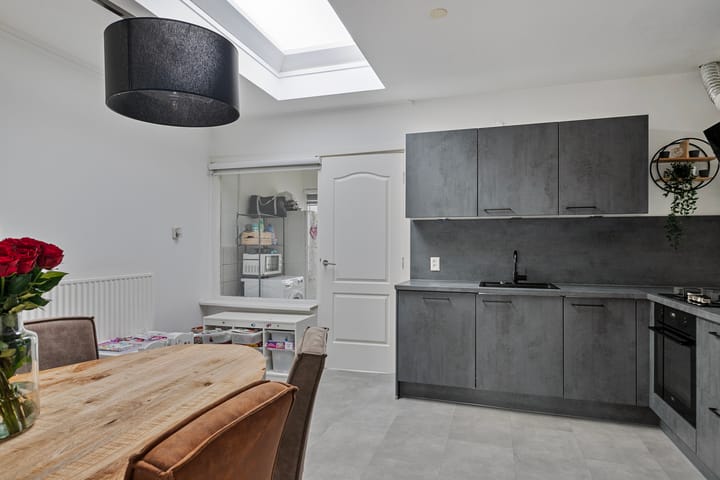 Foto 7 van Vlokhovenseweg 18