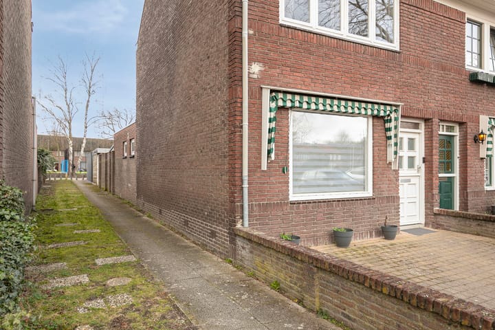 Foto 31 van Vlokhovenseweg 18