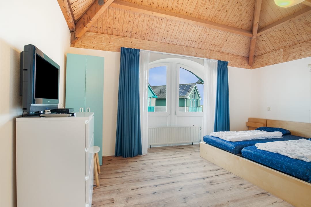 Foto 11 van Westlangeweg 1-A158