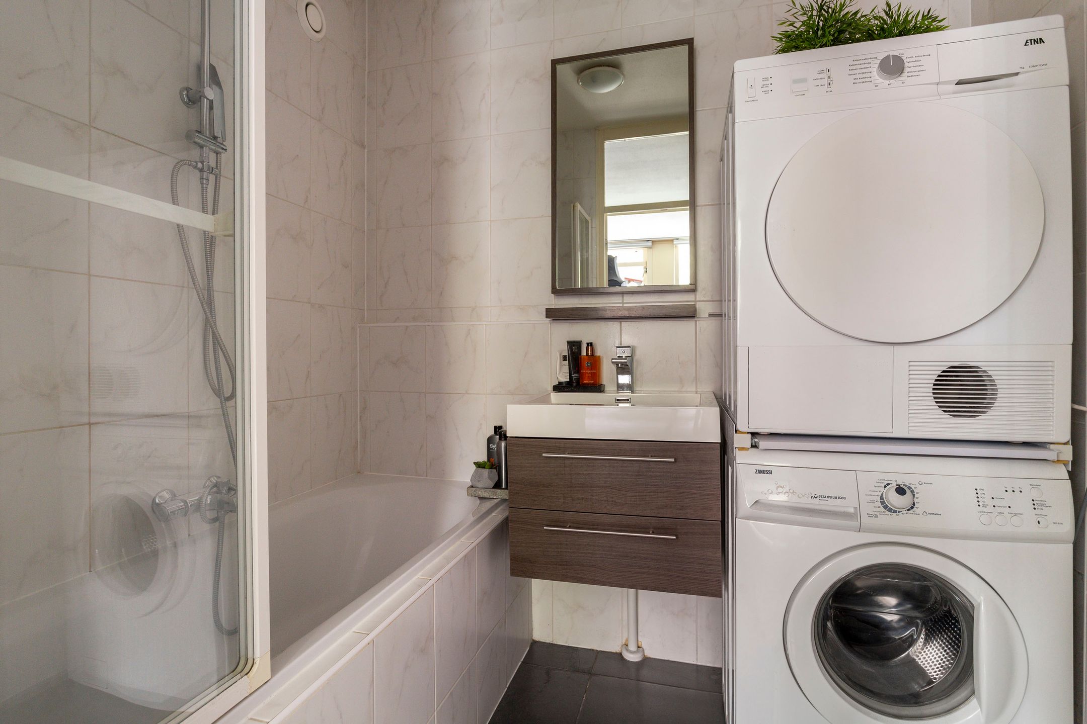 Foto 27 van Gravin Adélastraat 46