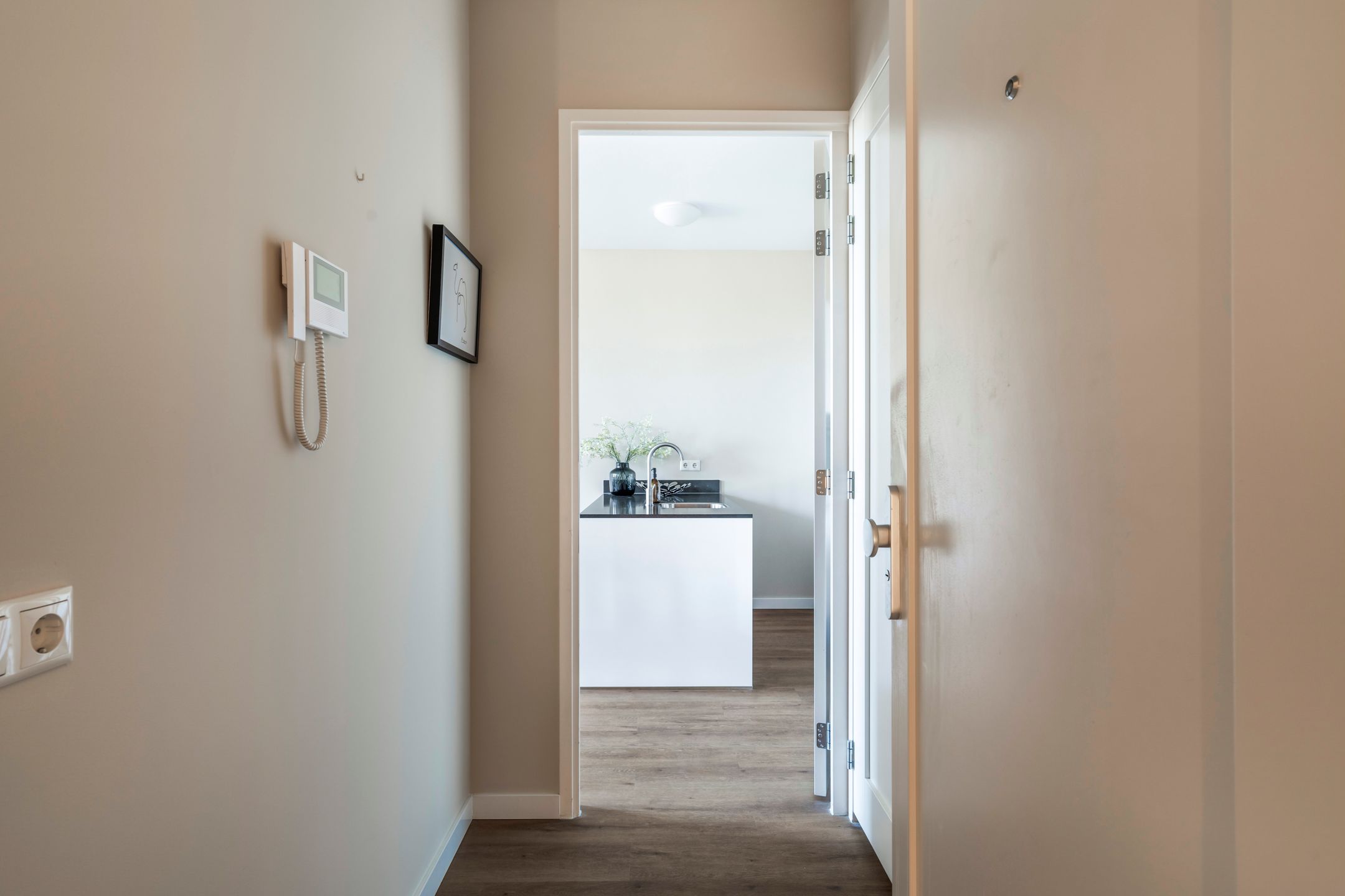 Foto 6 van Raamweg 12-C