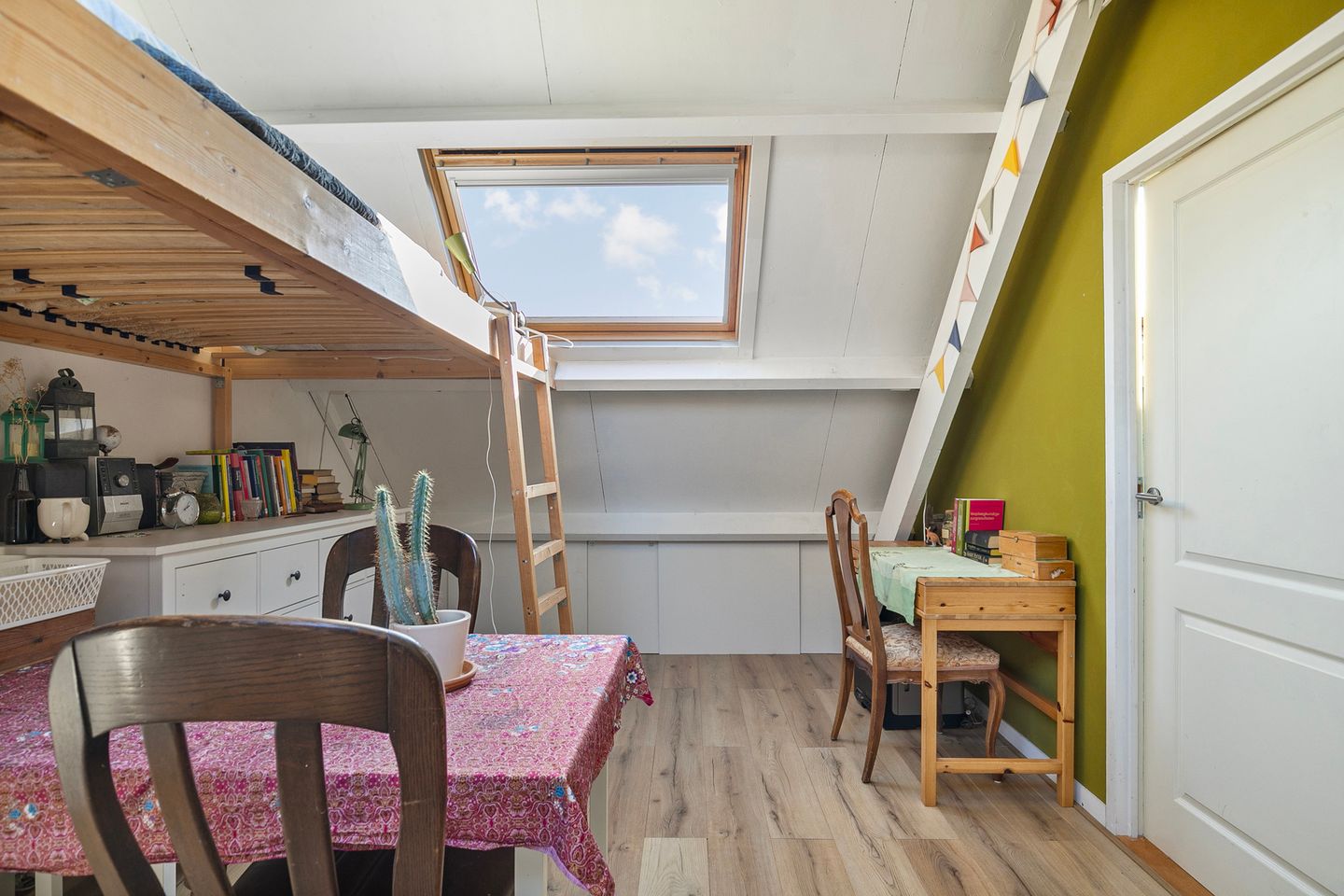 Foto 20 van Charlotte de Bourbonlaan 5