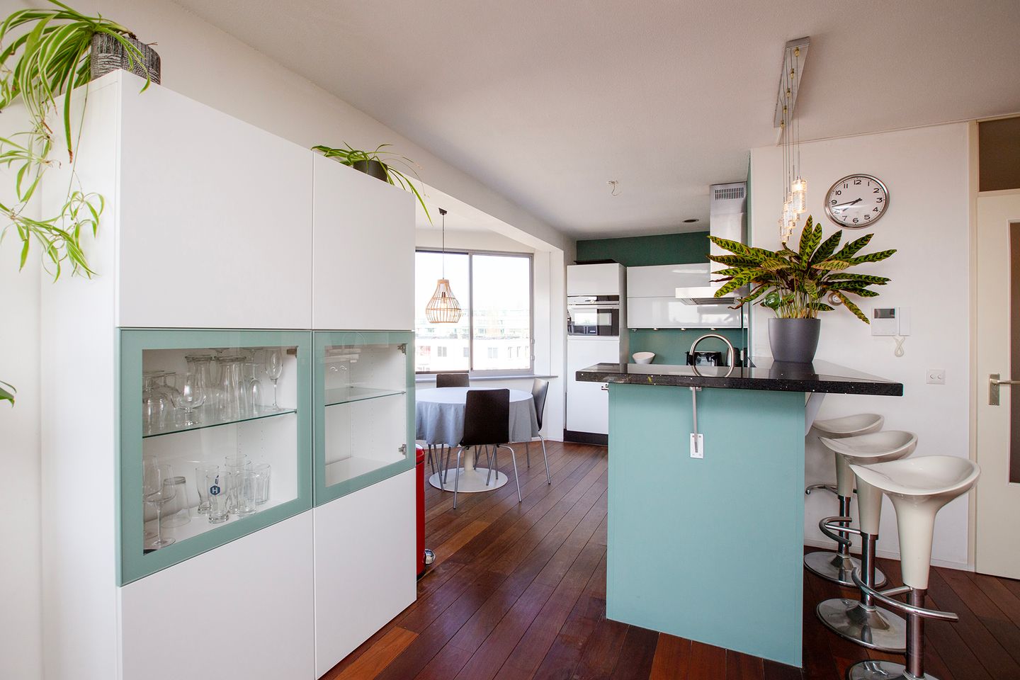 Foto 10 van Borneolaan 286