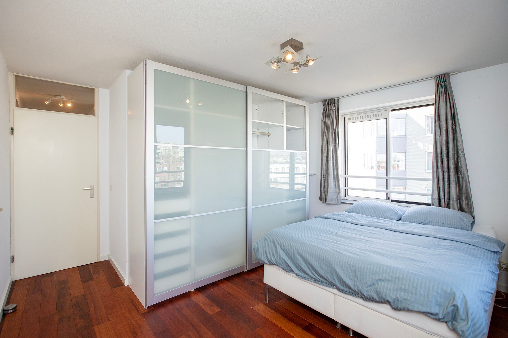 Foto 12 van Borneolaan 286