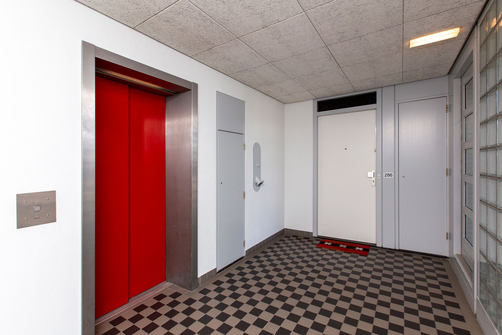 Foto 24 van Borneolaan 286