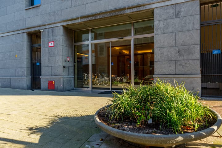 Foto 2 van Botersloot 409