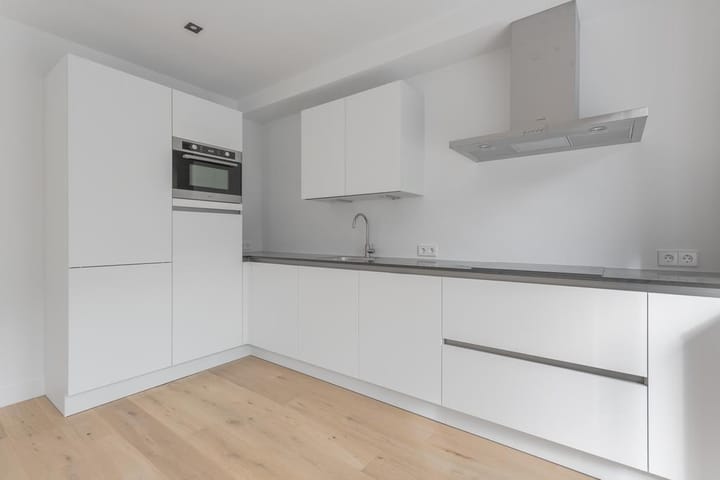 Photo 4 of Van Woustraat 189-1