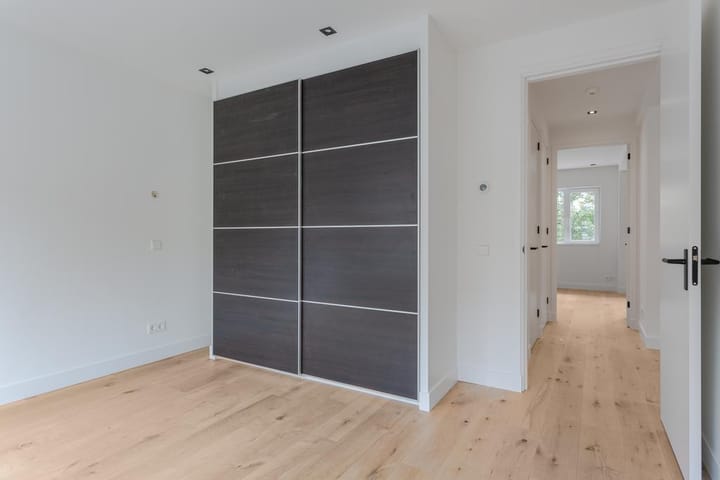 Photo 14 of Van Woustraat 189-1