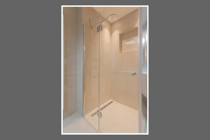 Photo 20 of Van Woustraat 189-1