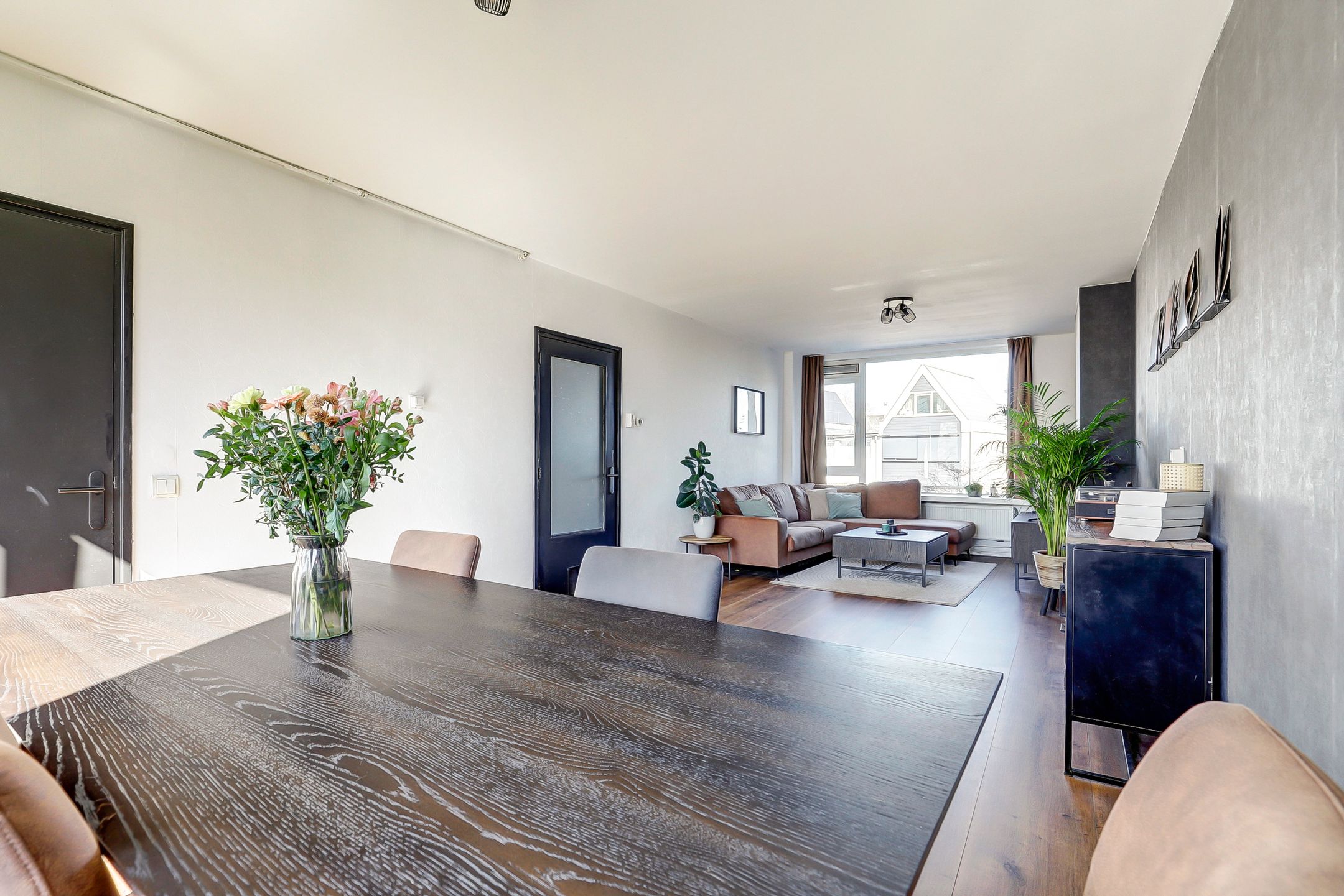 Foto 12 van Burgemeester Crezéestraat 59