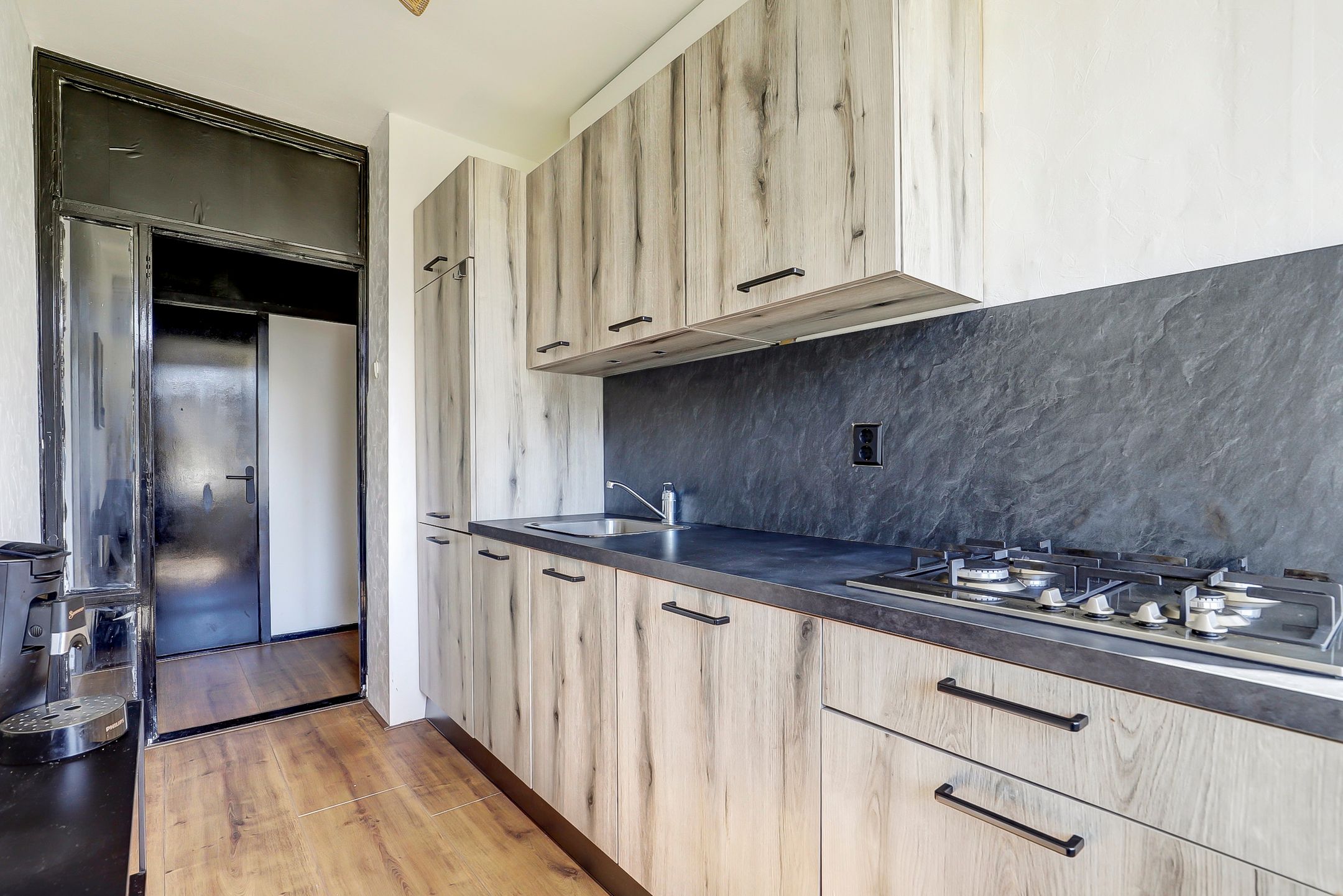 Foto 15 van Burgemeester Crezéestraat 59