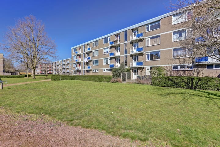 Foto 24 van Burgemeester Crezéestraat 59