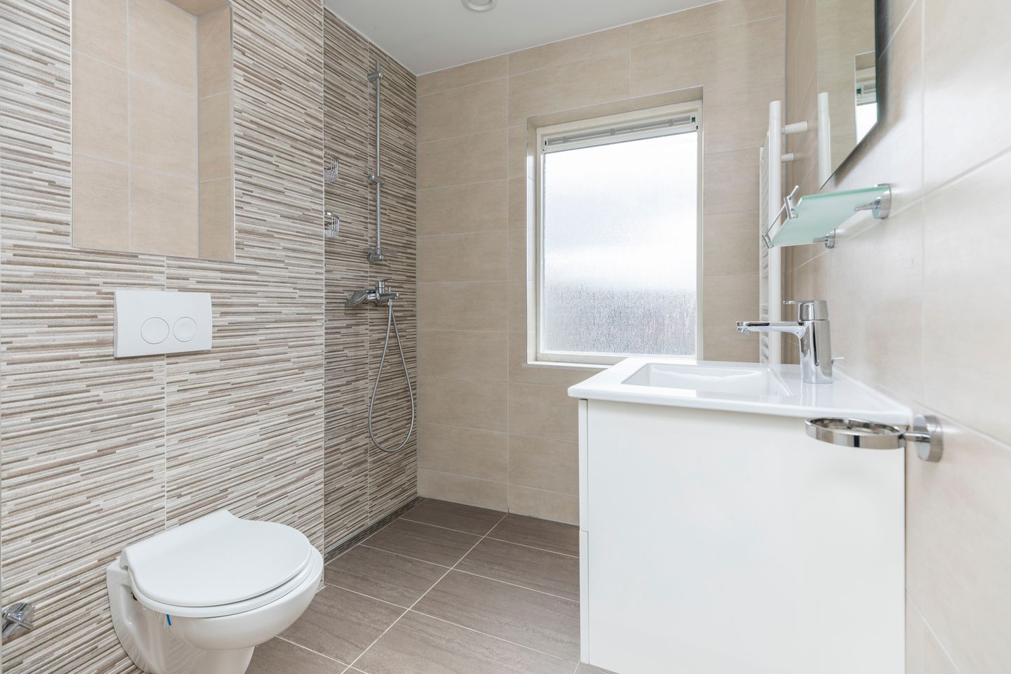 Foto 5 van Gaesbeekstraat 71