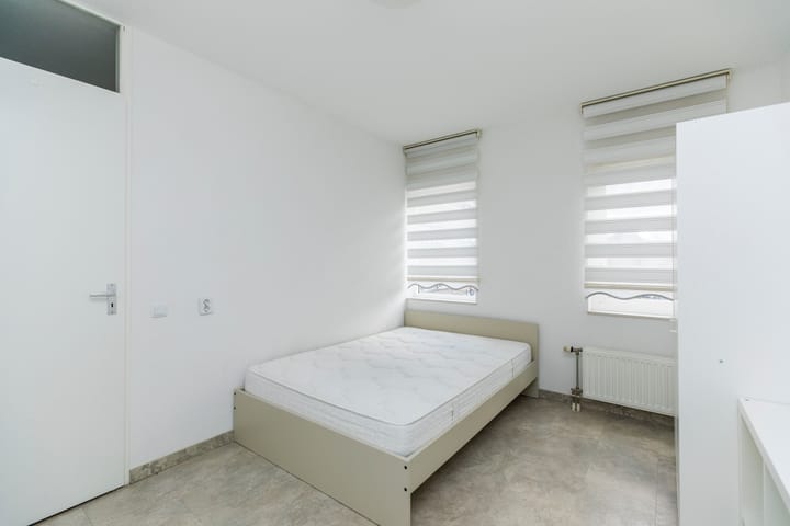 Foto 15 van Gaesbeekstraat 71