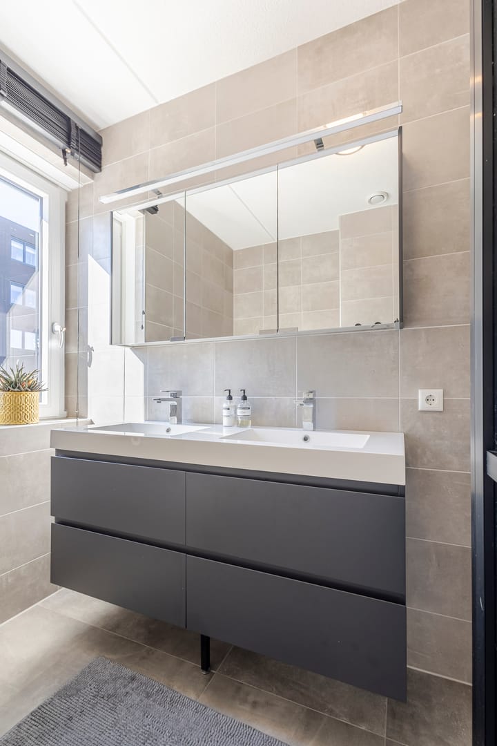 Foto 30 van Klaproos 5