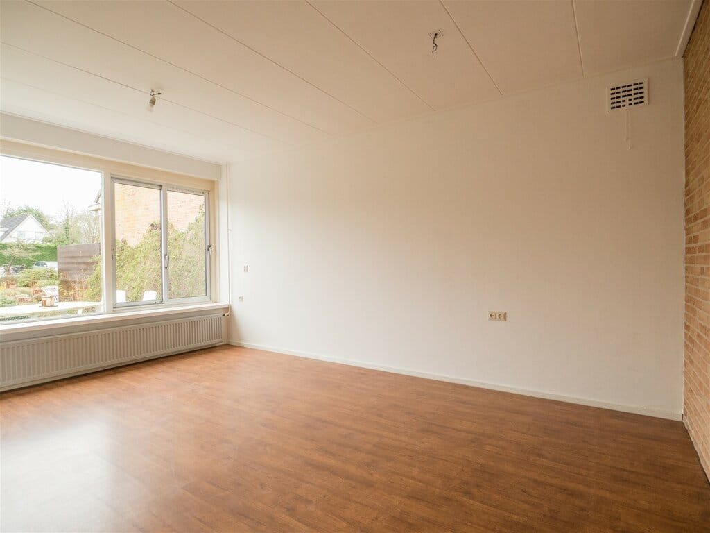 Photo 8 of Voorweg 4