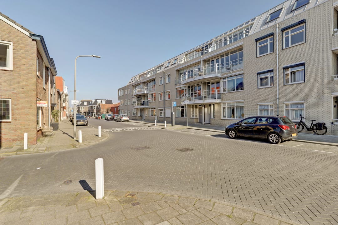 Foto 31 van Dwarsstraat 38