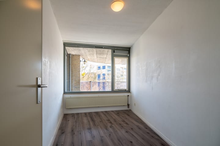 Photo 15 of Putgraaf 297