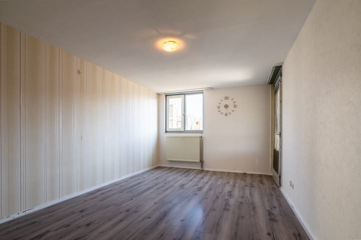 Photo 16 of Putgraaf 297