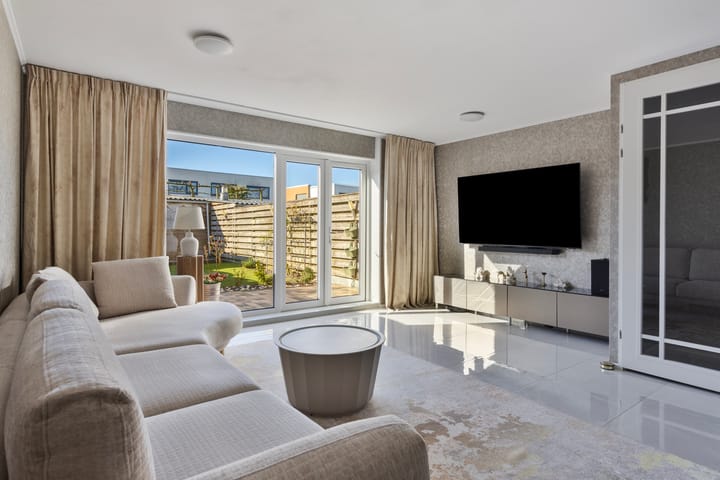 Foto 2 van Renkumlaan 21