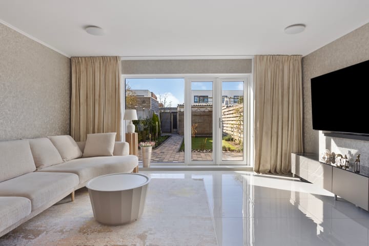 Foto 12 van Renkumlaan 21