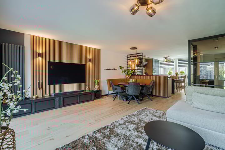 Foto 11 van Legakker 6