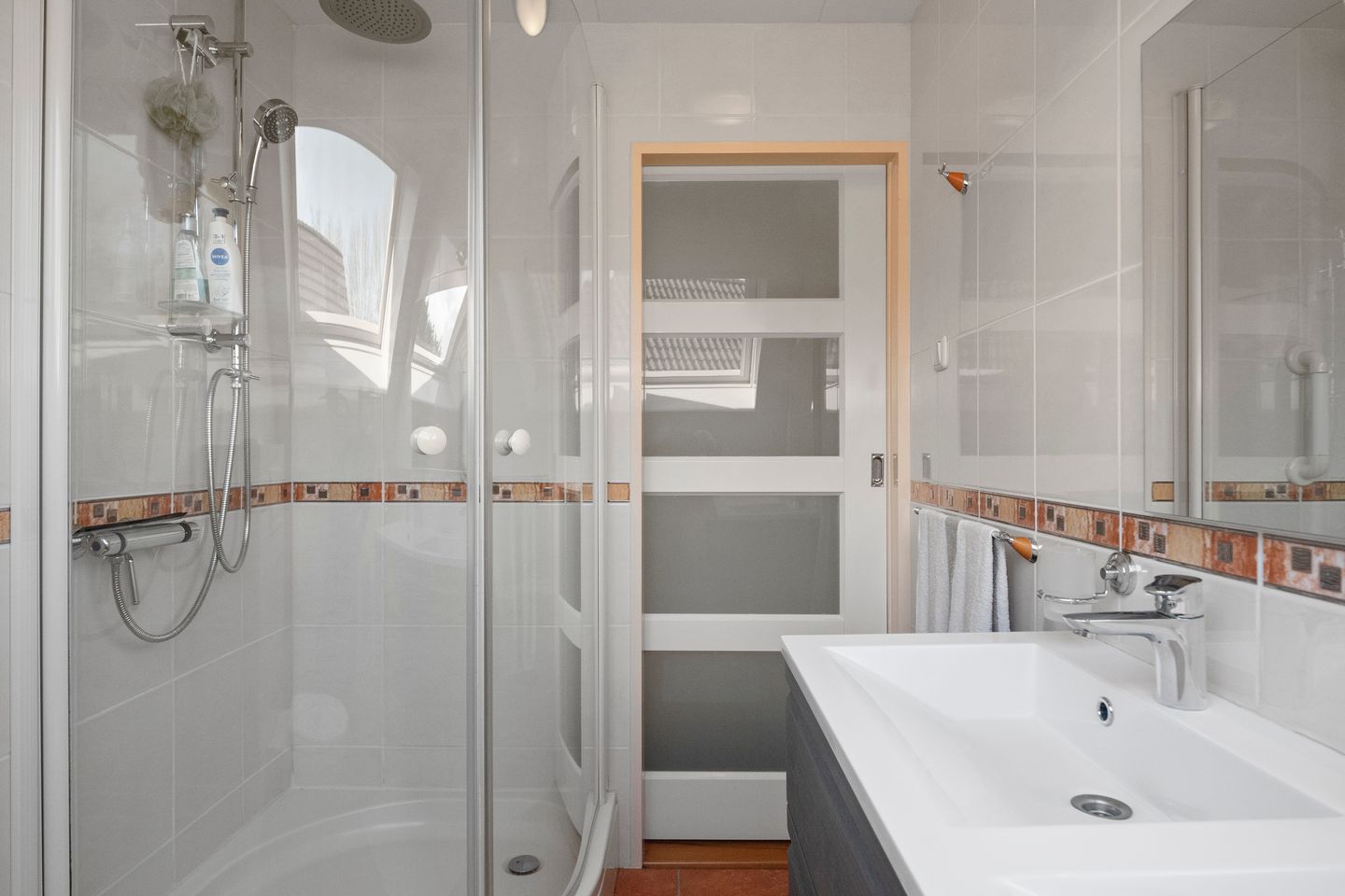 Foto 4 van Tjatting 11