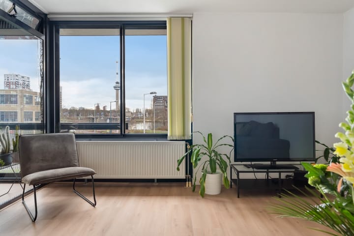 Foto 13 van Rochussenstraat 235-C