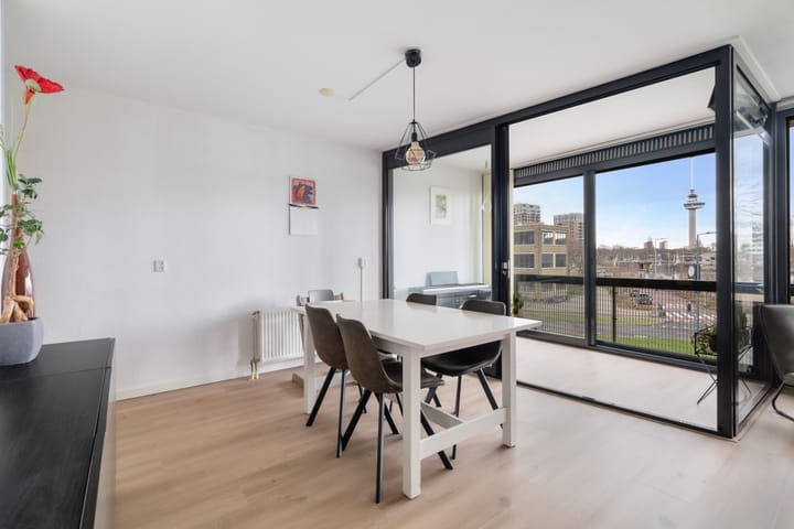 Foto 18 van Rochussenstraat 235-C